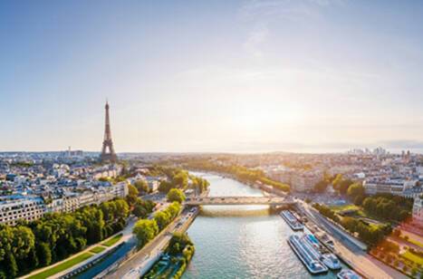 A panoramic view of the Seine River