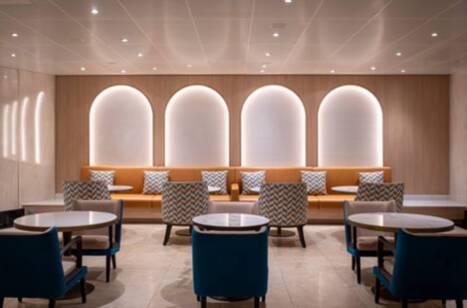 A panoramic image of P&O Cruises Market Cafe