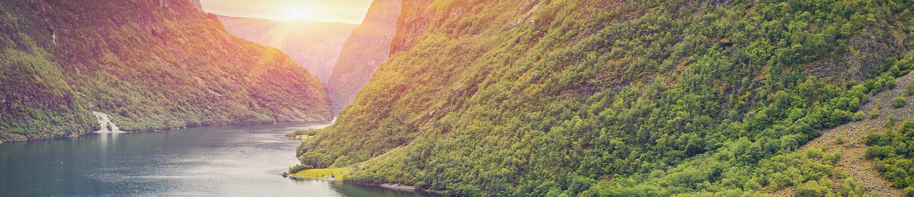 The sun setting over Flam