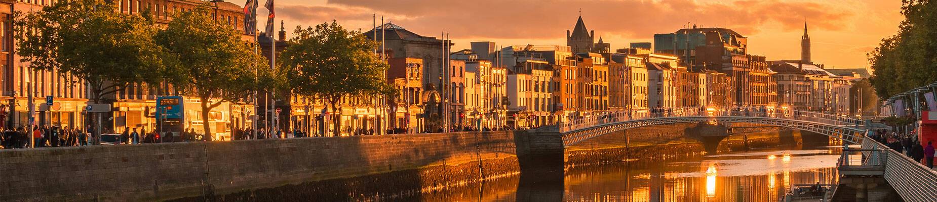 A panoramic view of Dublin at dusk