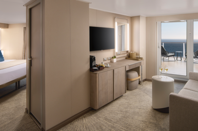 Aft-facing Suite With Large Balcony, Norwegian Prima