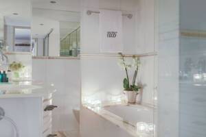 Grand Suite Bathroom, S.S. Maria Theresa, Uniworld