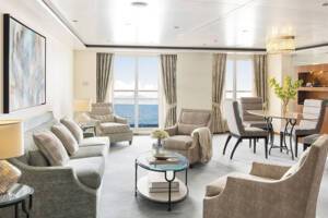 Signature Suite Living, Seven Seas Voyager