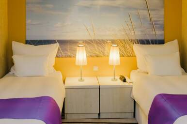 Inside Guarantee Bedroom, Ambition, Ambassador Cruise Line