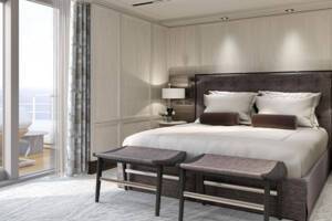 Signature Suite Bedroom, Seven Seas Grandeur