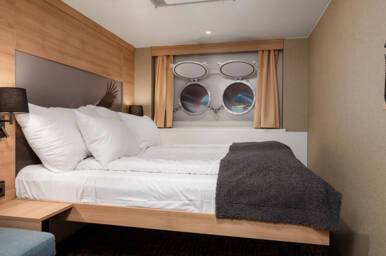 Polar Outside, L2D, MS Nordkapp, Hurtigruten