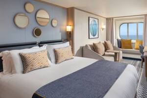 Sea View Bedroom (LF), Iona