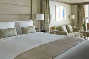 Superior Veranda Suite, Silver Moon