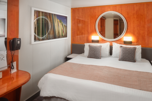 Solo Inside Stateroom, Pride of America