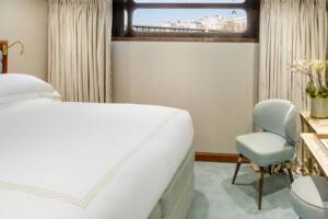 Classic Stateroom, S.S. Joie de Vivre, Uniworld