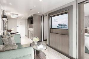 Penthouse Suite Living, Seven Seas Grandeur