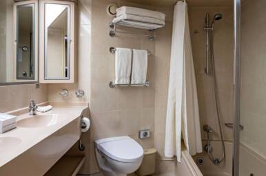 Mini Suite Bathroom, Arcadia, P&O Cruises
