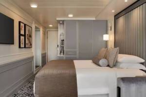 Deluxe Ocean View Stateroom, Riviera, Oceania Cruises