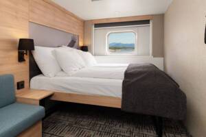 Polar Outside (N2D), Kong Harald