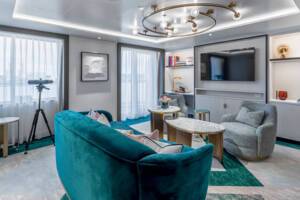 Master Suite Lounge Area, Queen Anne, Cunard