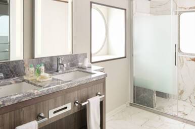 The Haven Owner's Suite, Norwegian Pearl