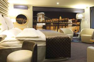 Royal Panorama Suite, Scenic Jewel