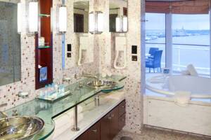 Penthouse Bathroom on Celebrity Constellation