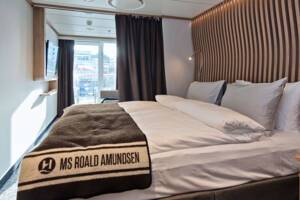 Arctic Superior XT, MS Roald Amundsen, HX Expeditions