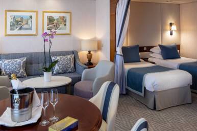 Penthouse Suite Living Area, Aurora, P&O Cruises - Image based on a Suite, configuration may differ