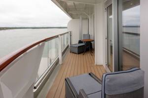 Penthouse Suite Balcony, Queen Anne, Cunard