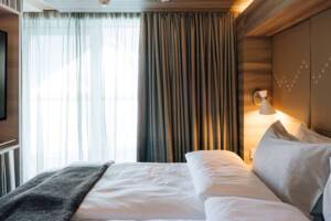 Expedition XL Suite MA, Bedroom, HX Expedition