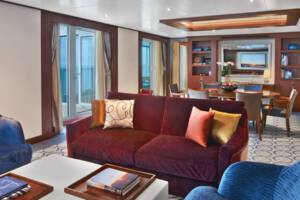 Grand Wintergarden Suite Living Area