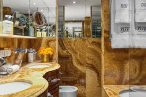 Bathroom, Grand Suite (GS), S.S. Antoinette