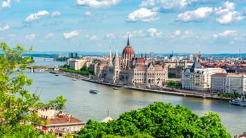 View Cruise2027 5★ All-Inclusive Cruise the Heart of EuropeDeal