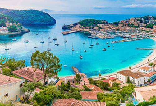 A panoramic view of Porte de Soller in Palma