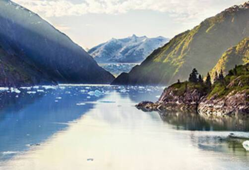 A panoramic view of Tracy Arm Fjord