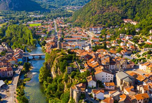 An aerial view of Tarascon