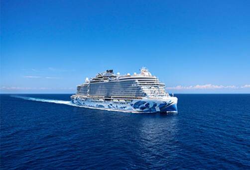 Norwegian Prima at sea