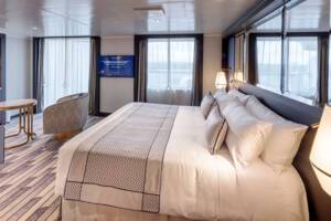 Penthouse Suite Bedroom, Queen Anne, Cunard