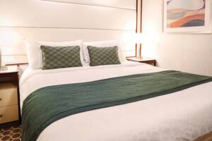 Interior Two Lower Beds, bedroom (ID), Royal Princess, Princess Cruises