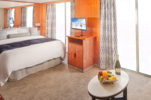 1-Bedroom Obstructed View Family Suite, Pride of America