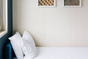 Explorer Family Cabin (FH) Bedroom, MS Santa Cruz II, HX