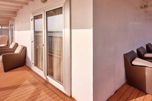 Grand Suite Balcony, Queen Elizabeth, Cunard