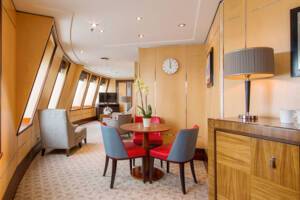 Royal Suite Dining Area, Queen Mary 2, Cunard