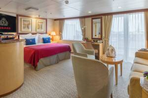 Queens Suite Bedroom, Queen Victoria, Cunard