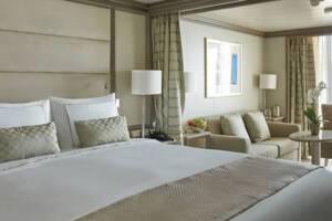 Classic Veranda bedroom, Silver Moon