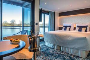 Deluxe Balcony Suite, Diamond Deck, MS George Eliot, Riviera Travel