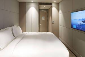 Emerald Azzurra Oceanview cabin