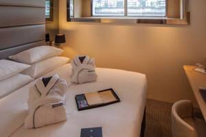 Standard Suite (D), Scenic Jade, Scenic River Cruises