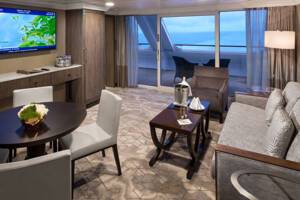 Club World Owners Suite Living Room on Azamara Pursuit