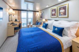 Britannia Club Balcony Bedroom, Queen Elizabeth, Cunard