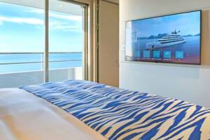 Emerald Sakara Deluxe Balcony Suite Bedroom