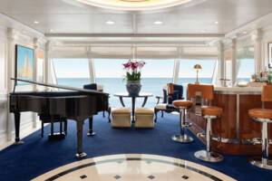 Owner's Suite Foyer, Marina, Oceania Cruises
