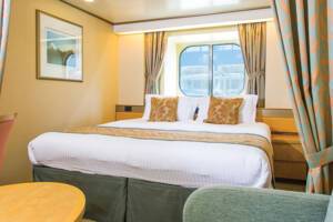 Outside (Obstructed View) Bedroom, Arcadia, P&O Cruises
