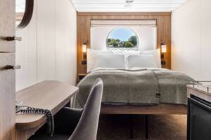 Arctic Superior Cabin (U2D), MS Trollfjord, Hurtigruten